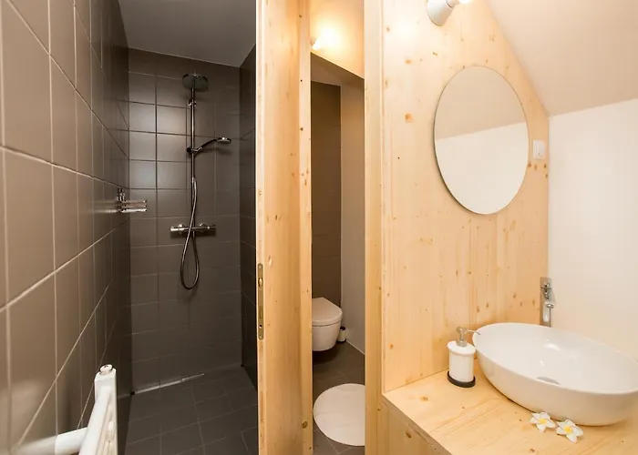 Hisa Erlah Pensionat